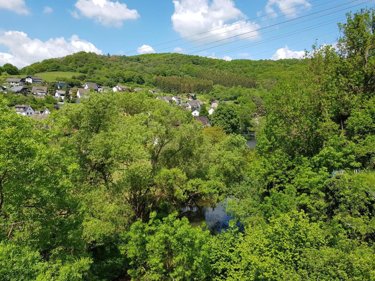Ferienwohnung Ahrblick Schuld エクステリア 写真
